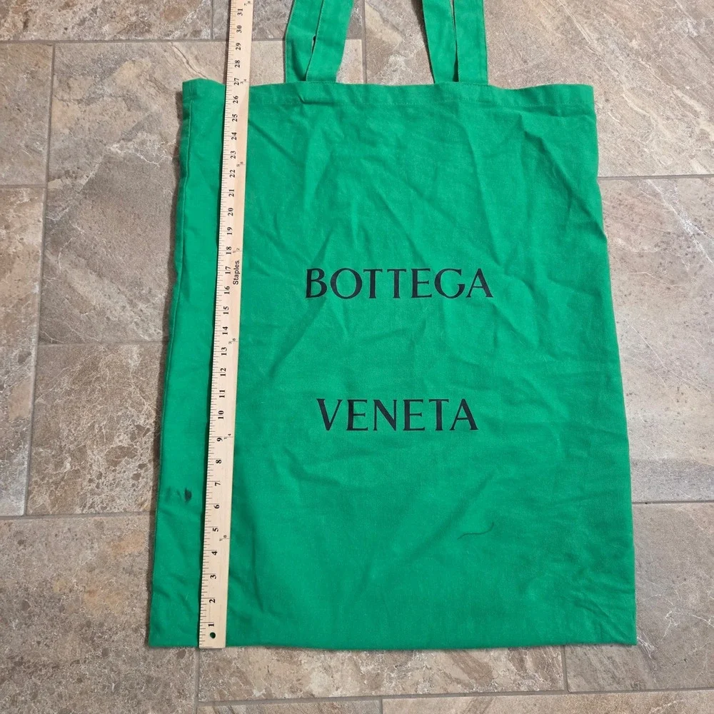Bottega Veneta your measurements carryall